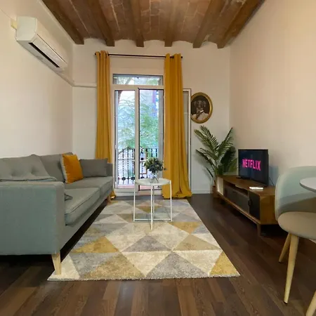 Cosy Urban Oasis 1bd In Poble Sec By Myrentalhost