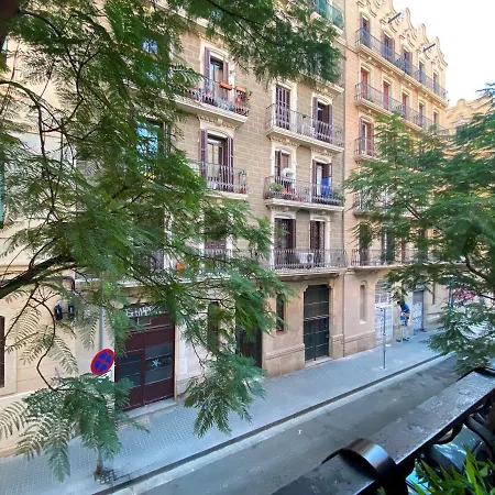 Apartment Cosy Urban Oasis By Myrentalhost Barcelona