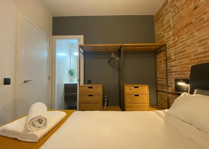 Cosy Urban Oasis 1bd In Poble Sec By Myrentalhost Apartamento *