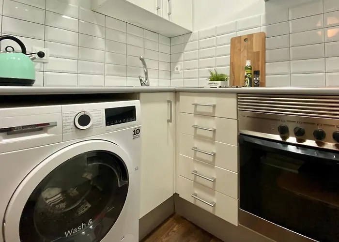 Apartamento Cosy Urban Oasis 1bd In Poble Sec By Myrentalhost *